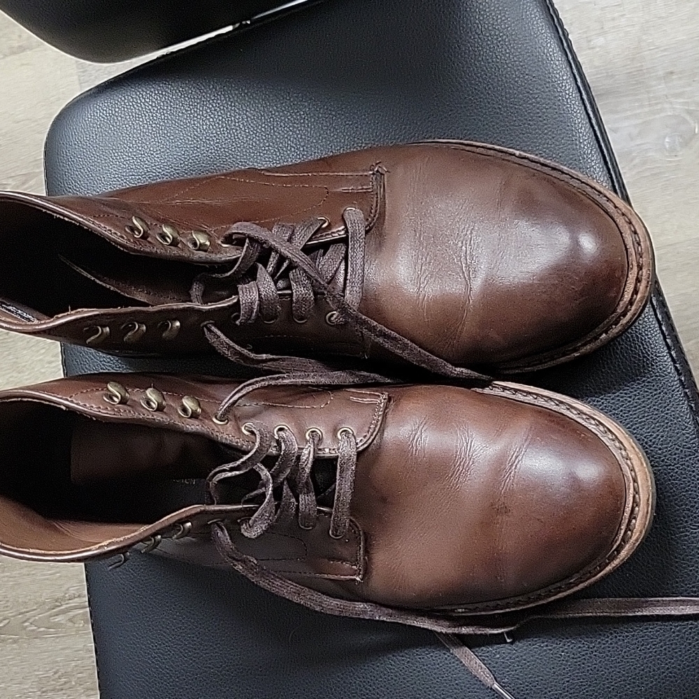 Allen Edmonds Port Washington Boots